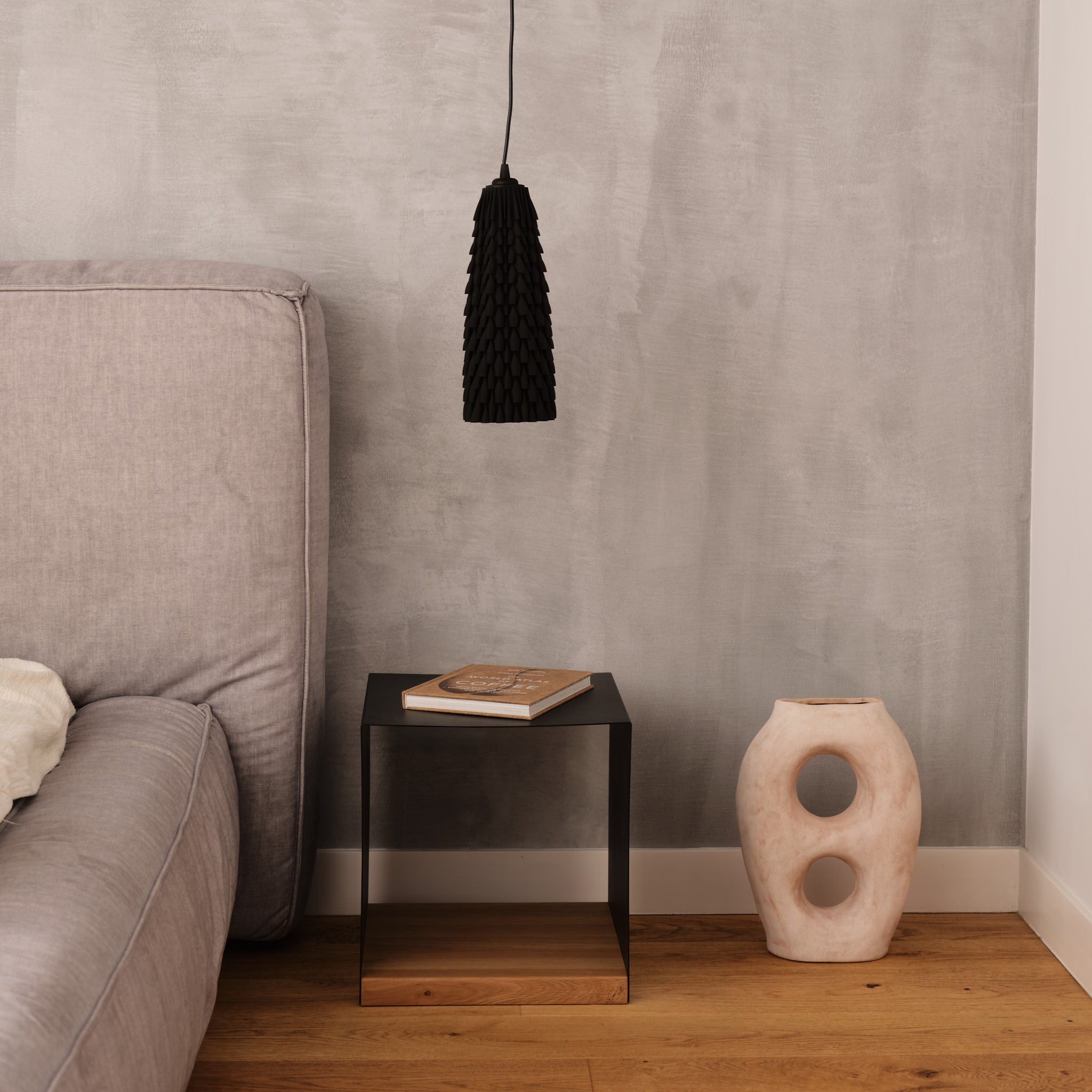 Lustră design organic Armandillo Ebony