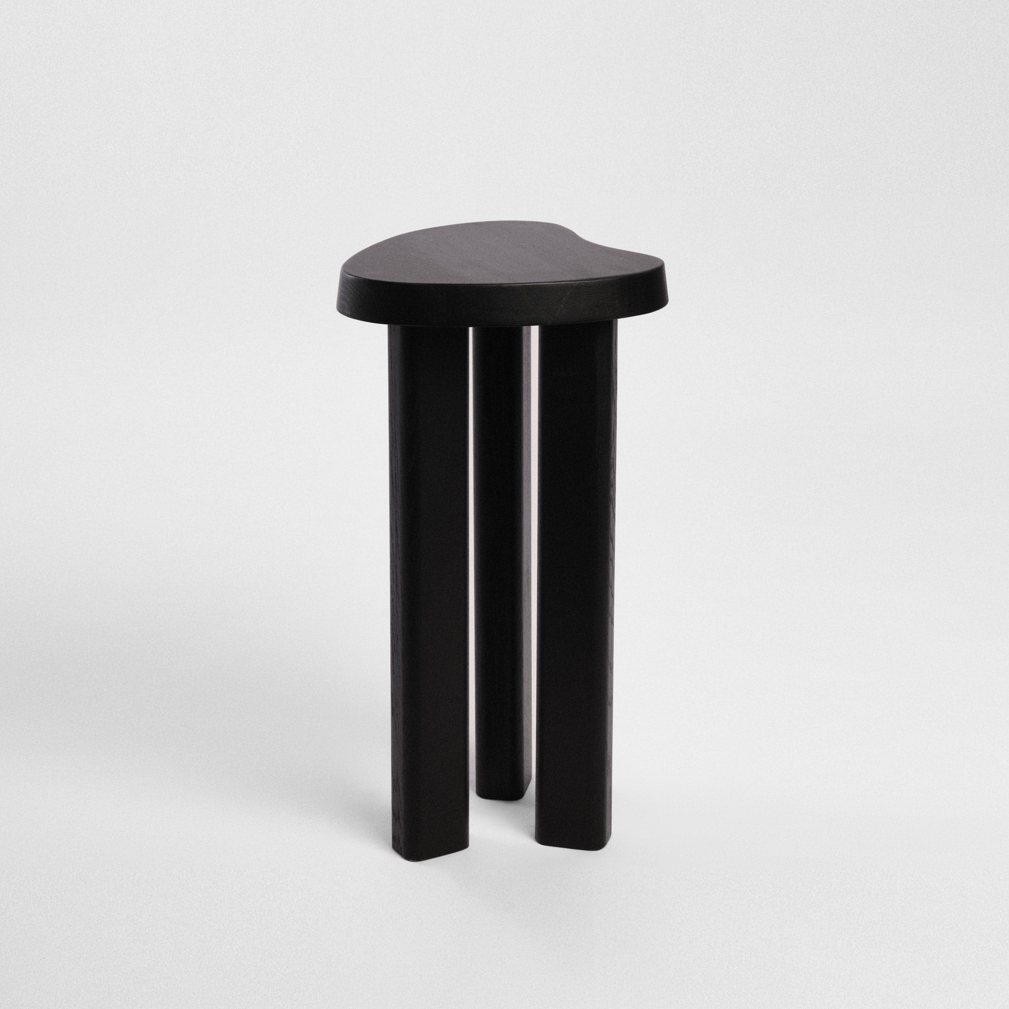 Măsuță lemn masiv Luro Tall