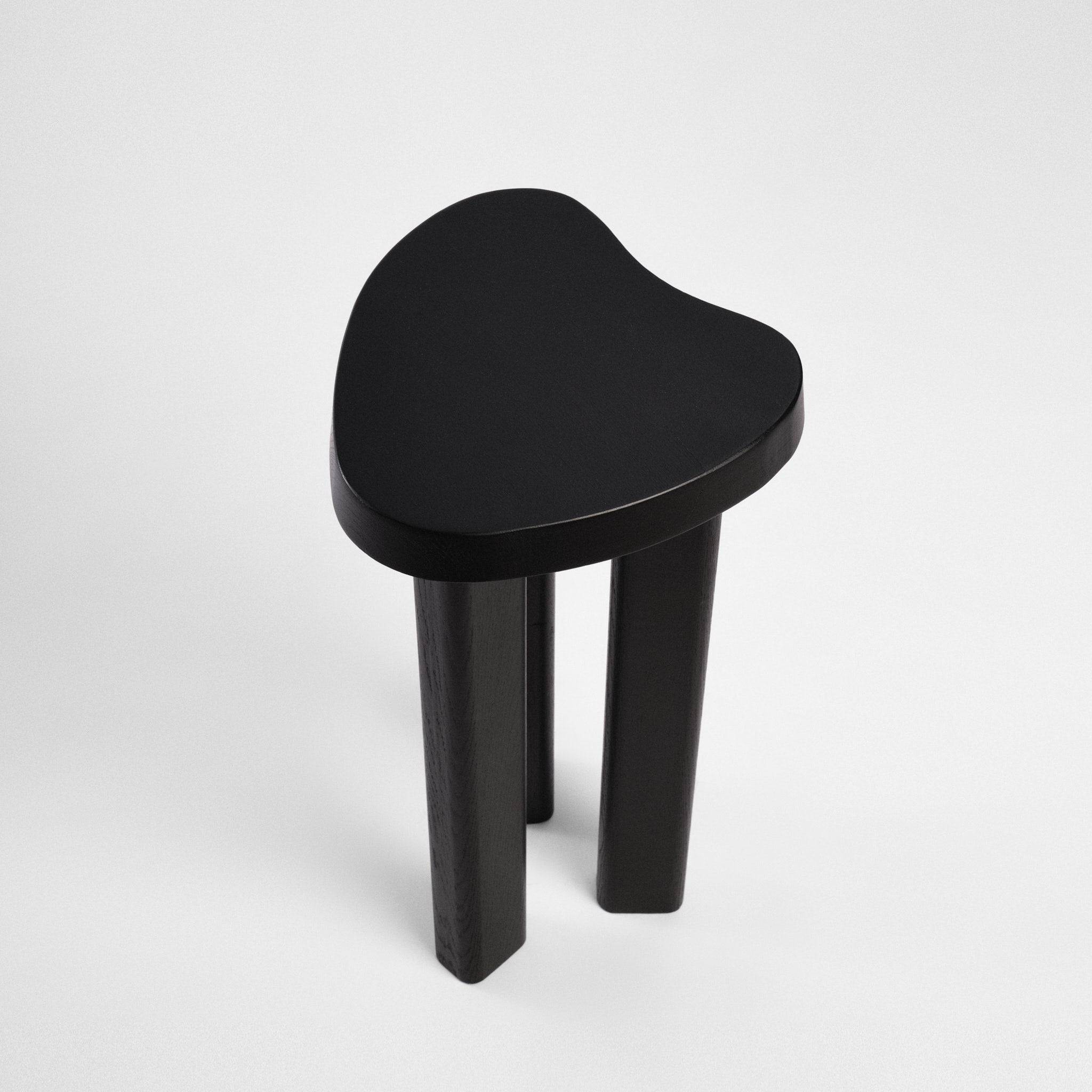 Măsuță lemn masiv Luro Tall