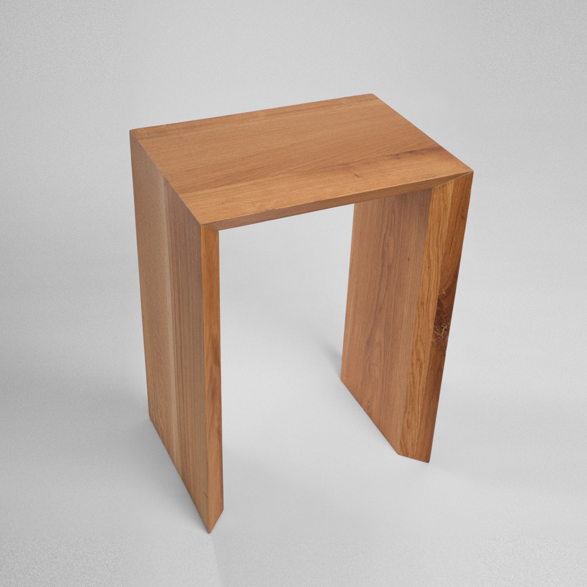 Măsuță lemn masiv Naos