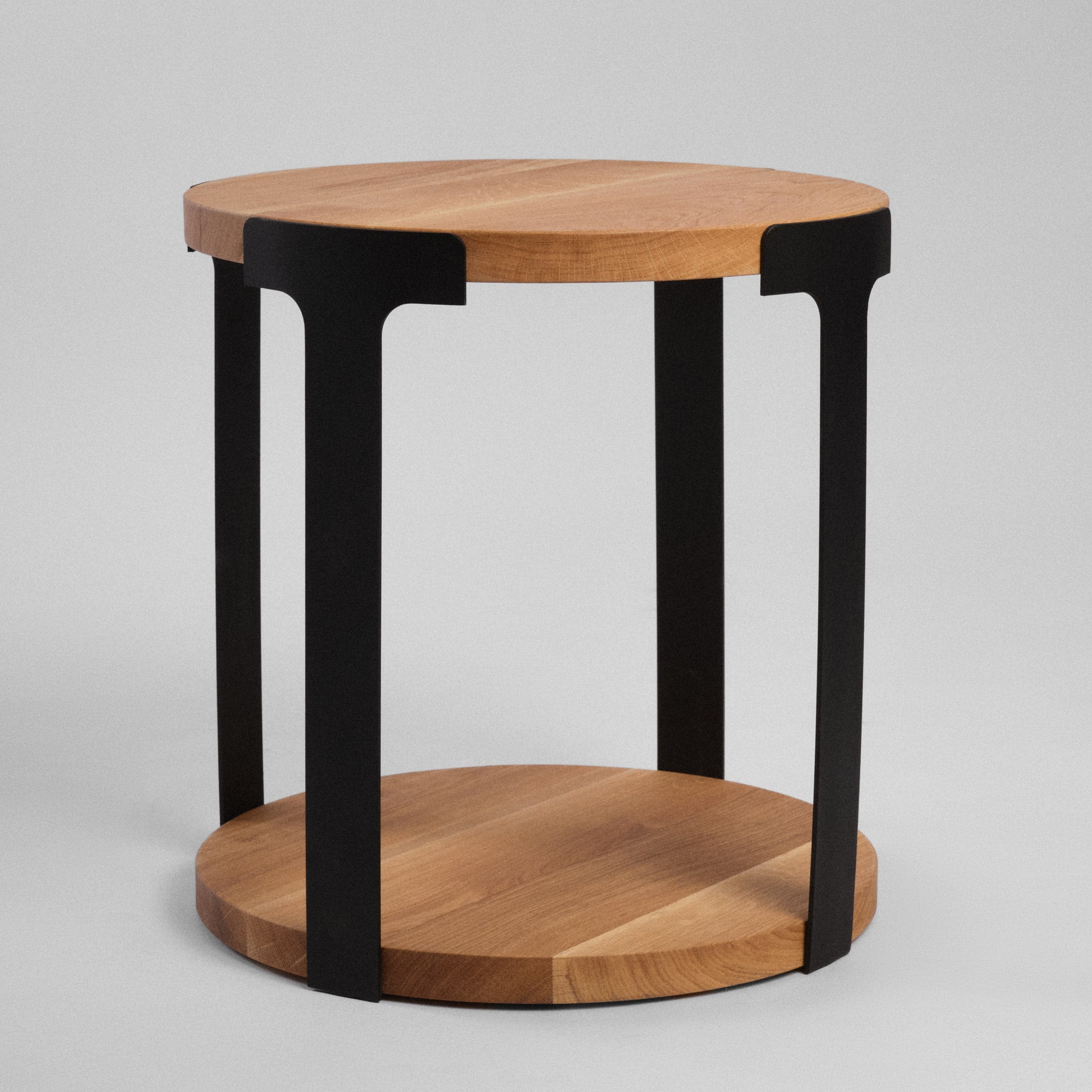 Măsuță lemn masiv Onae Natur Negru