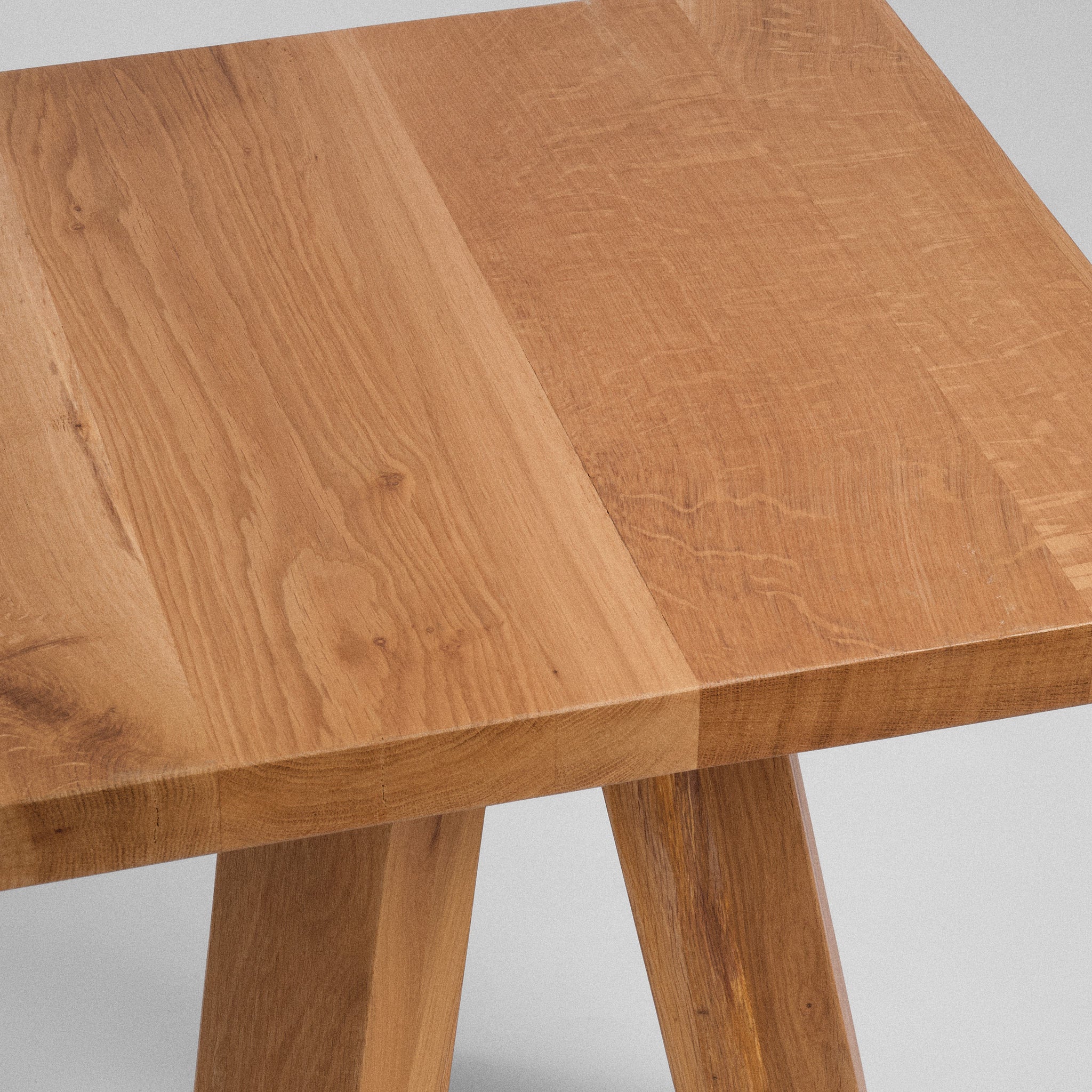 Măsuță lemn masiv Vana