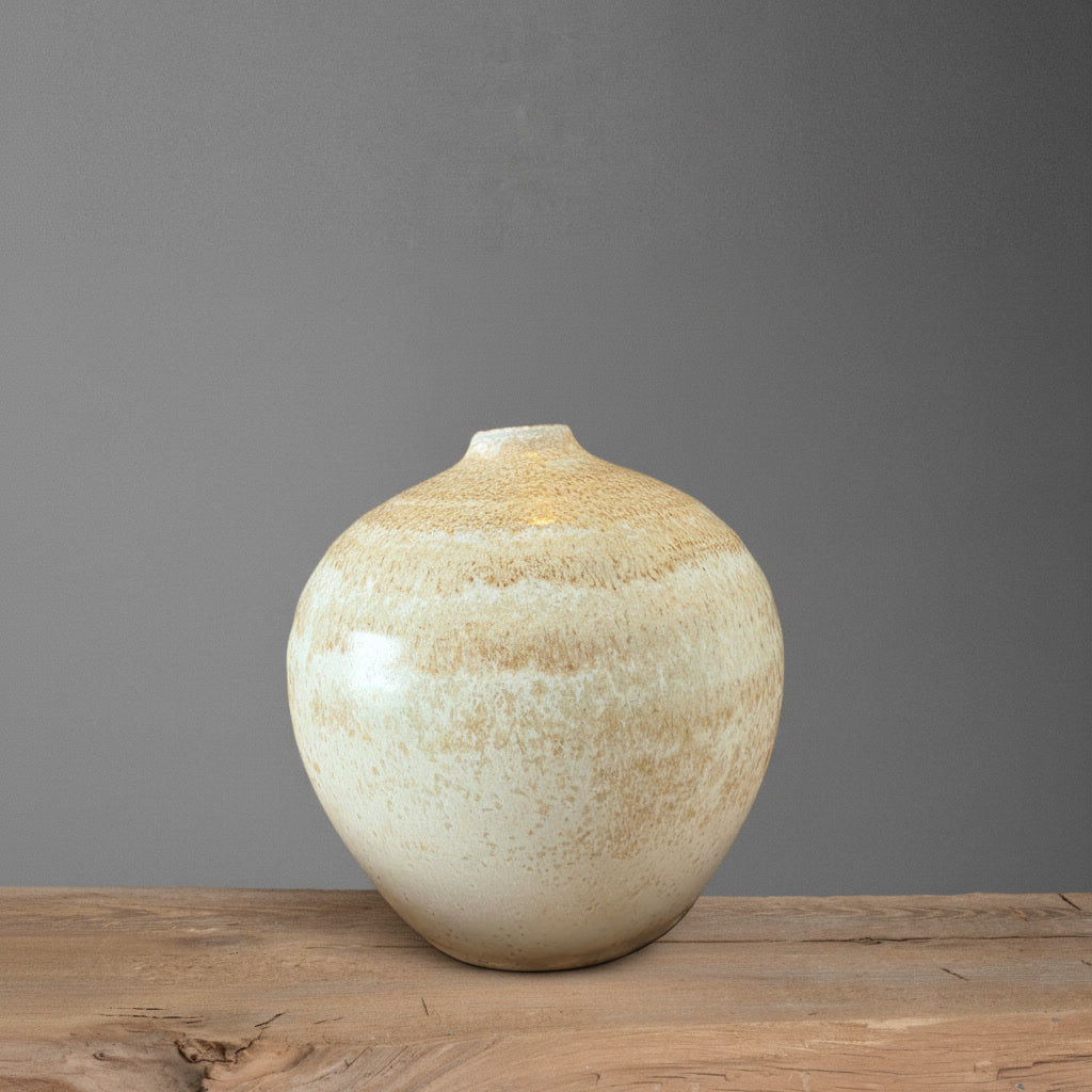 Vază handmade din ceramică Ona