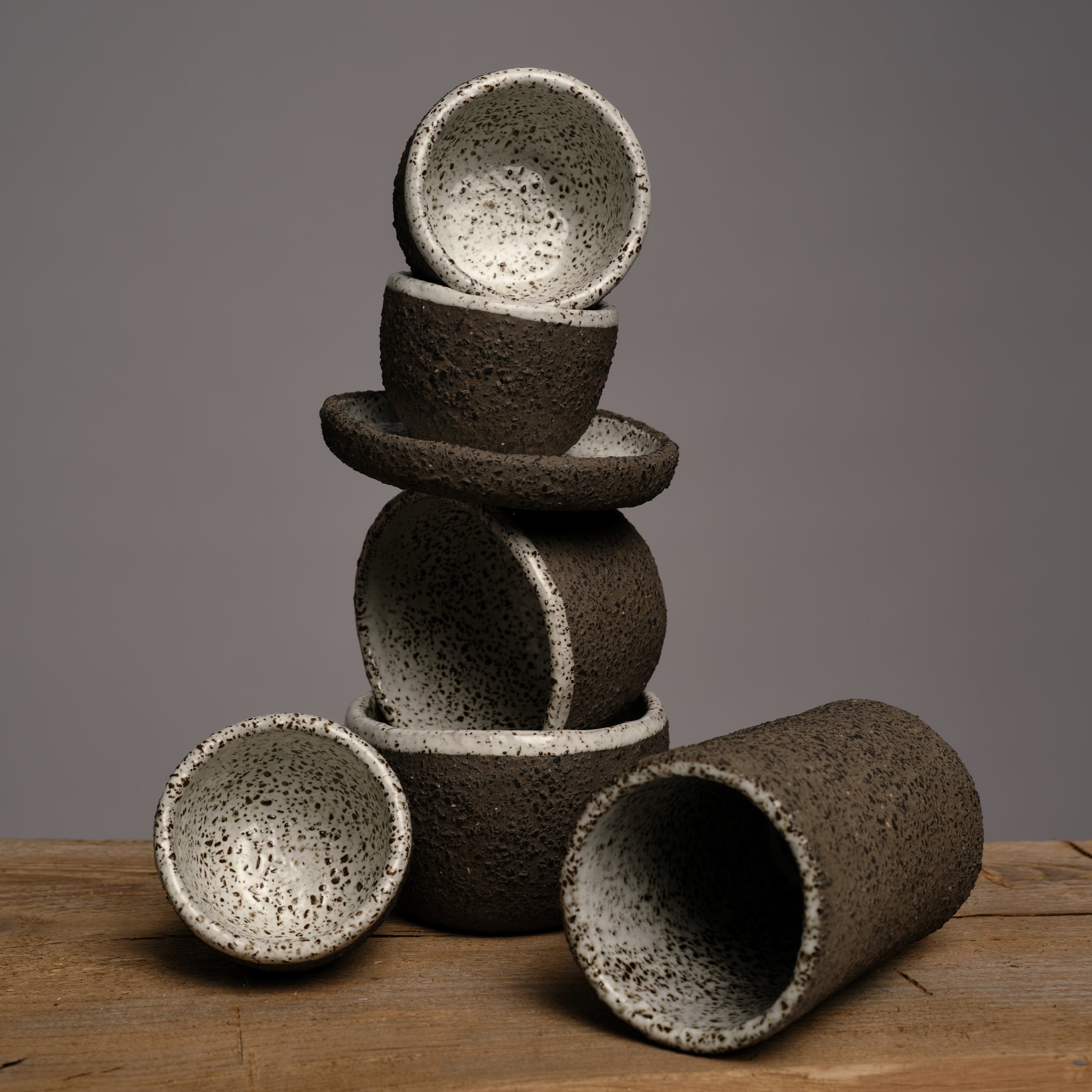 Cană handmade din ceramică Raw