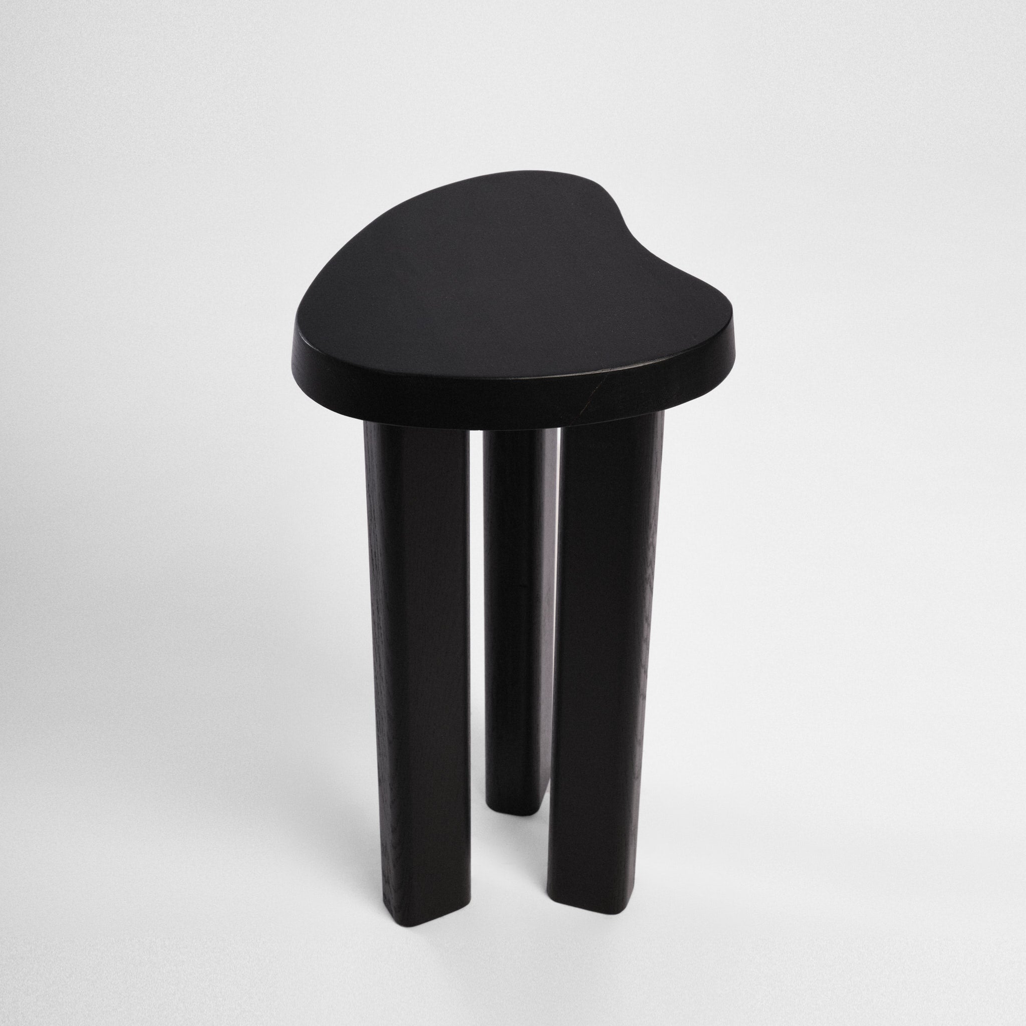 Măsuță lemn masiv Luro Tall