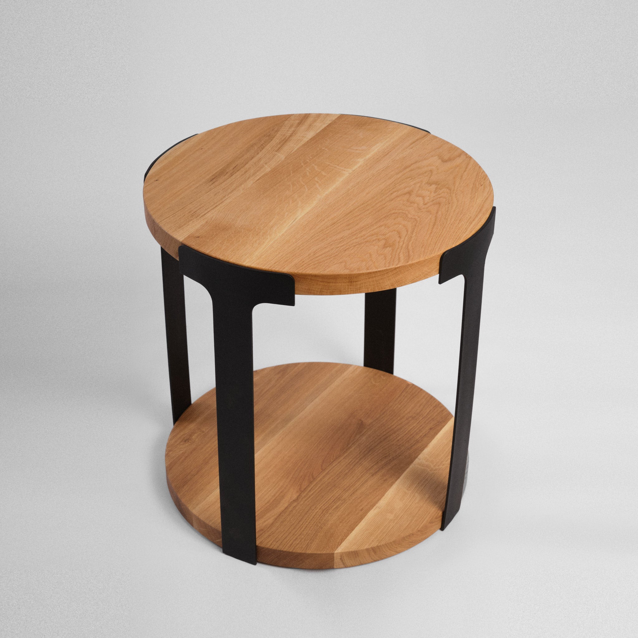 Măsuță lemn masiv Onae Natur Negru