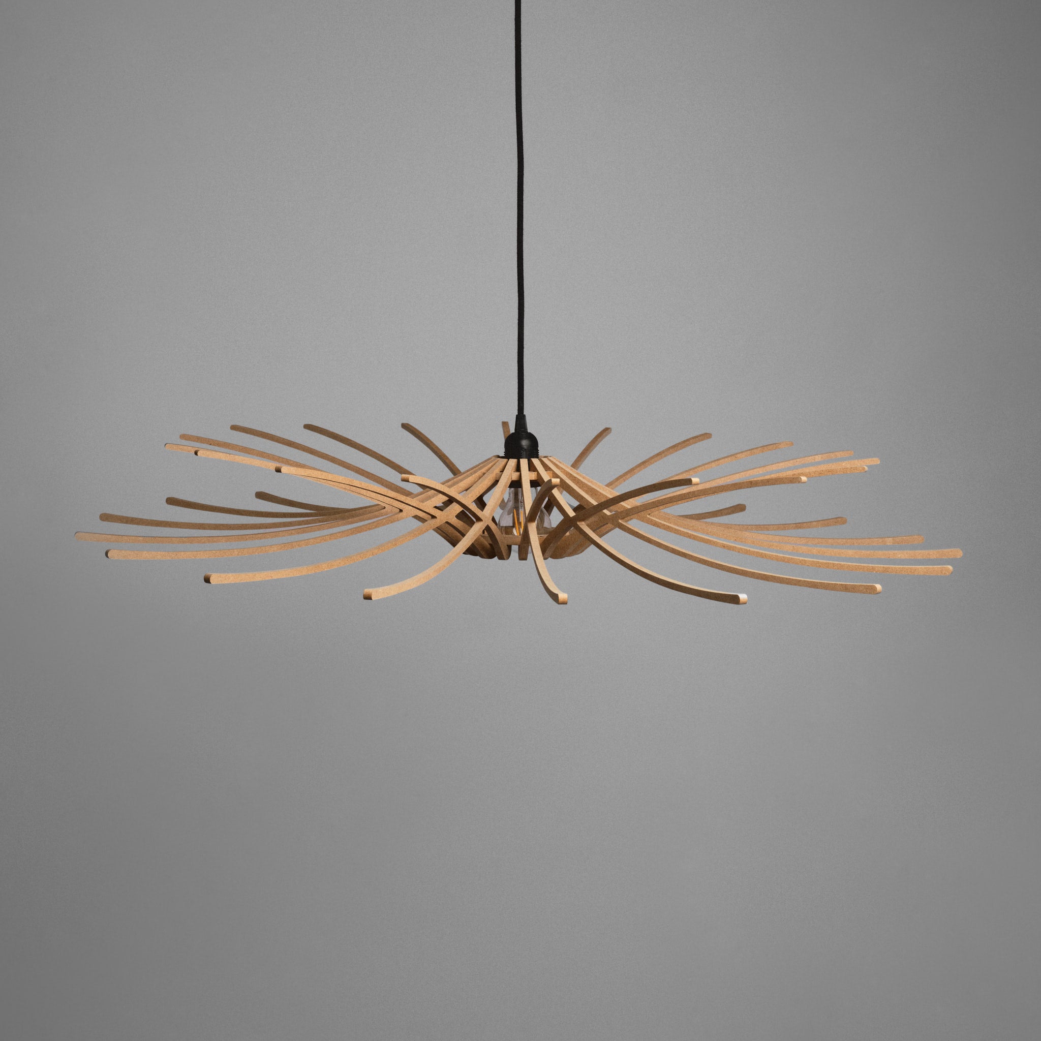 Lustră din fibre naturale de lemn Sunny