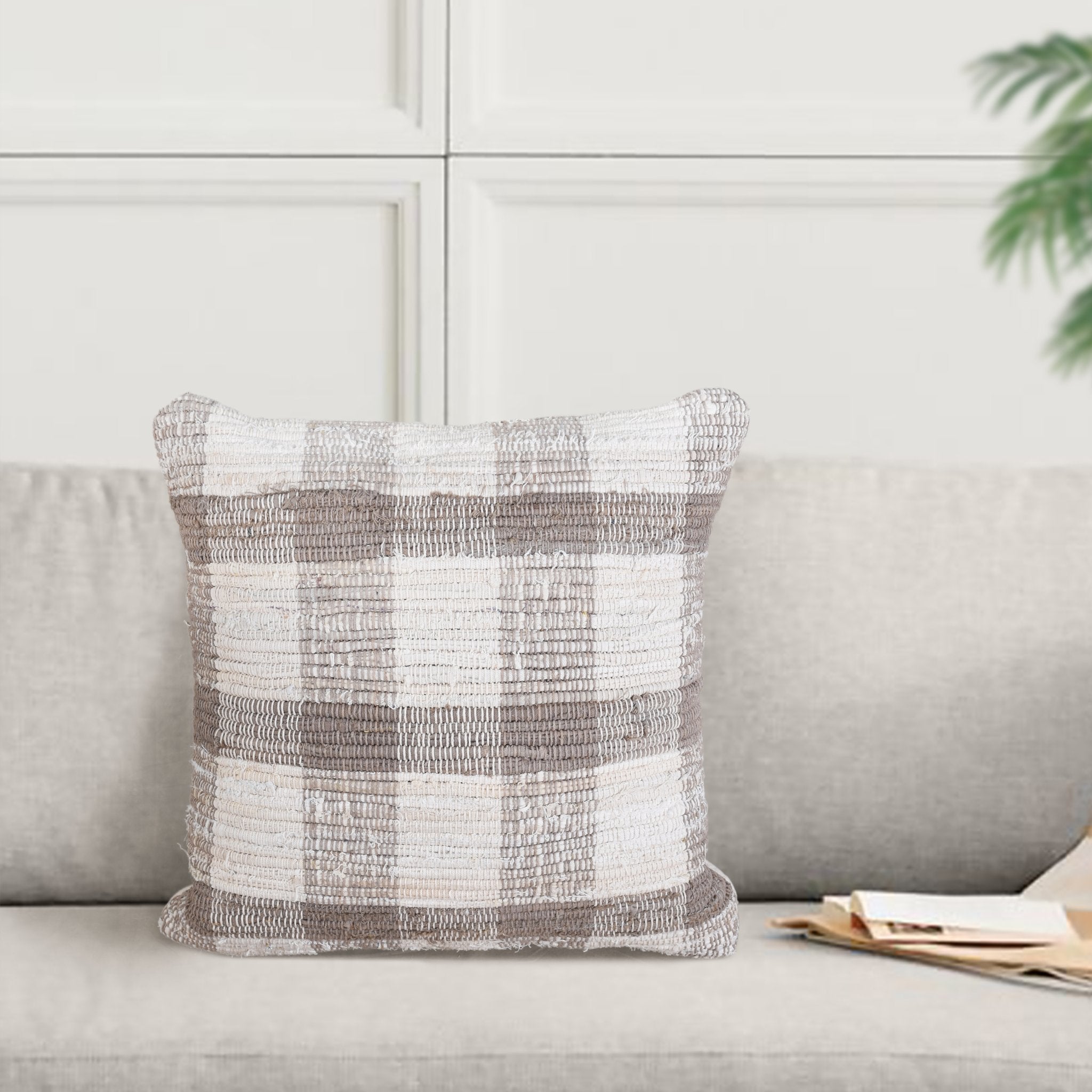 Pernă decorativă handmade din bumbac Mafube