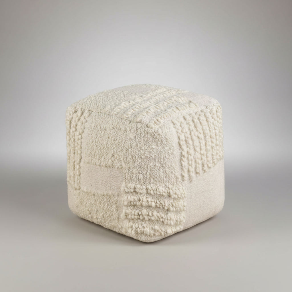 Taburet handmade din lână Uma